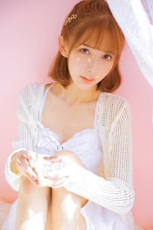 男男挤奶油进去PLAY高污